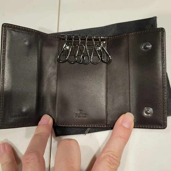 Fendi Zucca Monogram Key Holder Amazing Condition - Picture 2 of 9